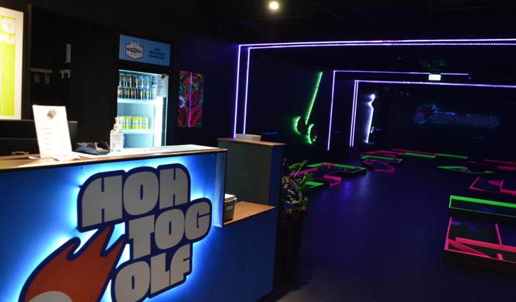 Hohtogolfin 18 hohtominigolfrataa sopivat kaikille ikäryhmille